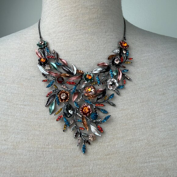 Two Piece Necklace & Earring Set - Enamel & Rhinestone Flower Necklace 16.5 - 20 - Picture 1 of 14